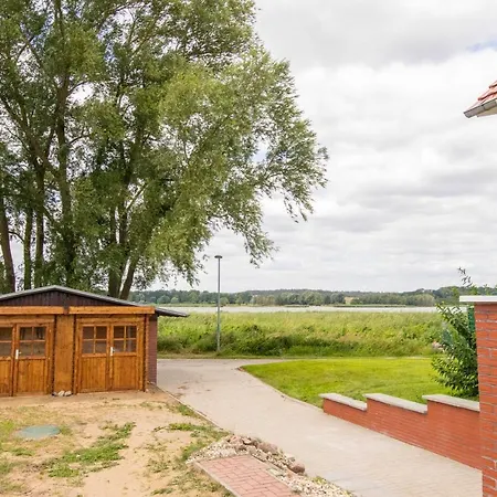 Ferienwohnung Am Peeneufer Lejlighed