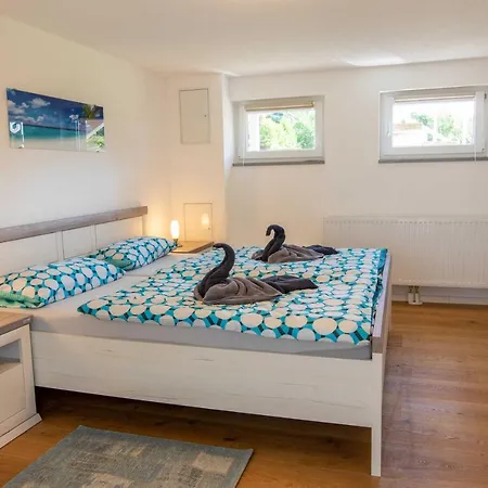 Ferienwohnung Am Peeneufer